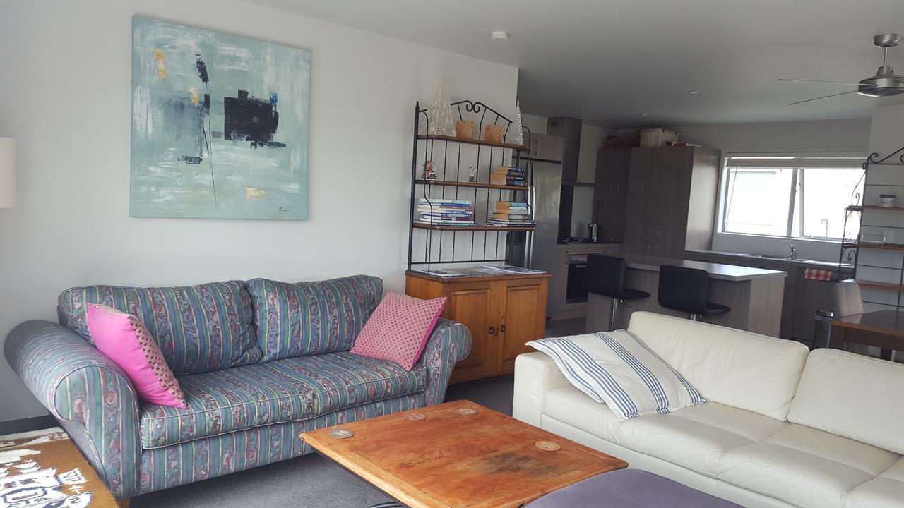 Cosy Mangawhai House Экстерьер фото